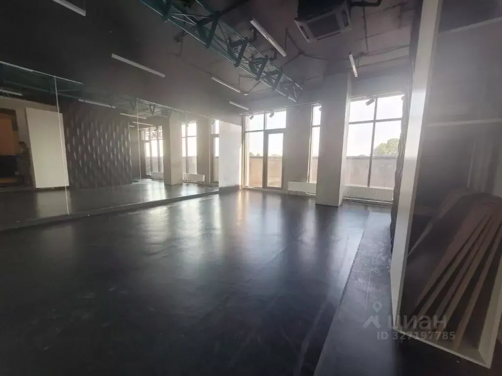 Помещение свободного назначения в Краснодарский край, Краснодар ... - Фото 1