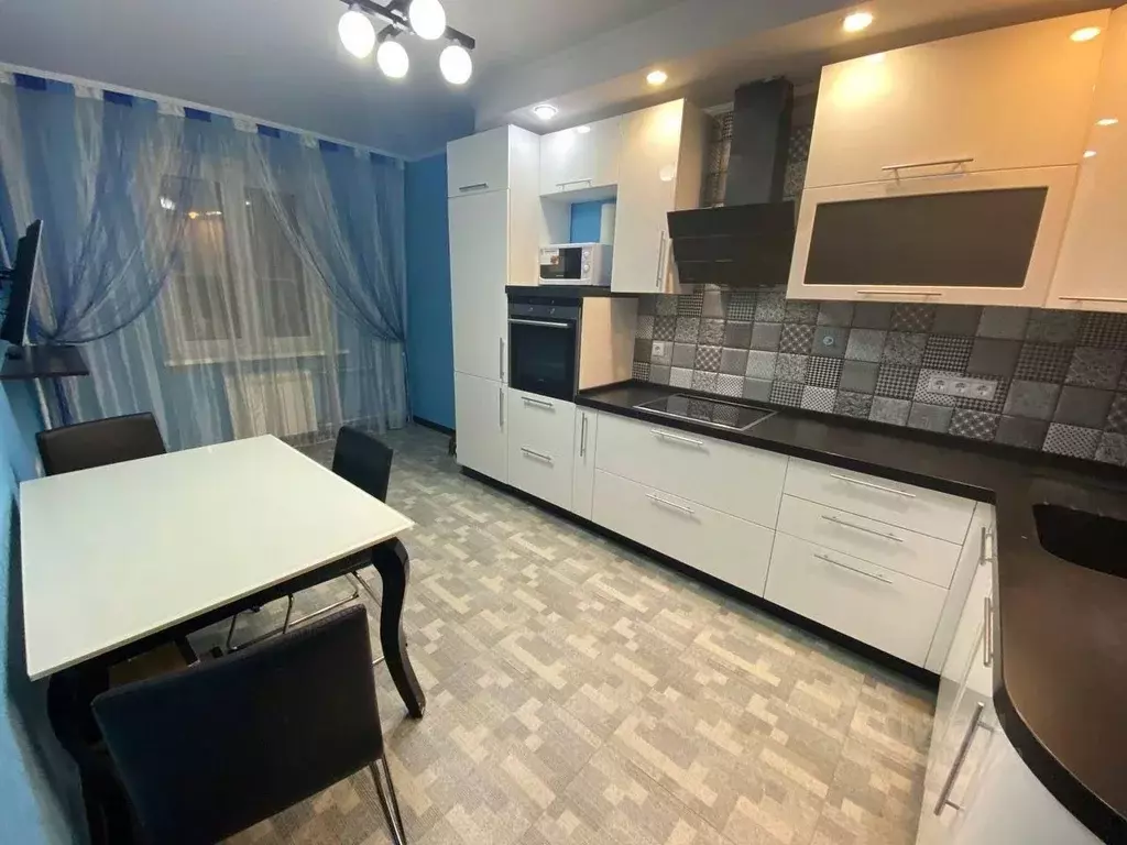 2-к кв. Москва Внуковское поселение, ул. Летчика Ульянина, 6 (60.0 м) - Фото 1