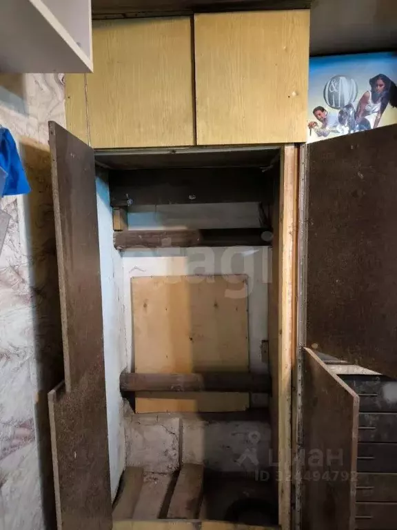 Гараж в Ханты-Мансийский АО, Сургут ул. Гагарина, 16 (20 м) - Фото 1