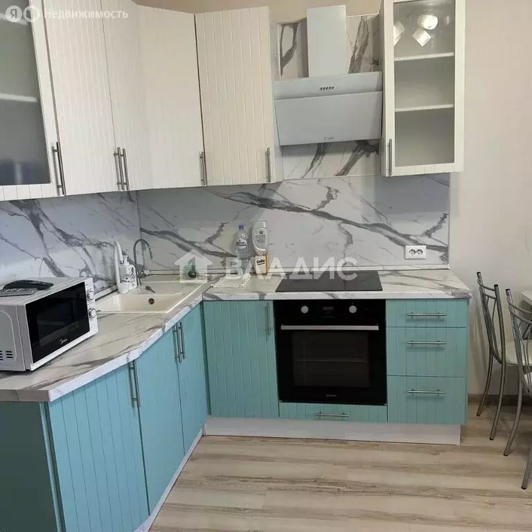 1-комнатная квартира: посёлок городского типа Мирный, улица Свободы, 4 ... - Фото 1