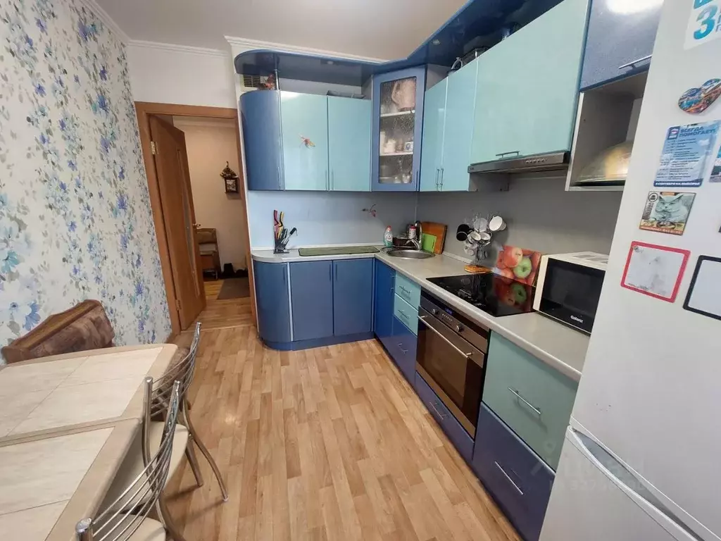 3-к кв. Самарская область, Тольятти ул. Автостроителей, 25 (66.0 м) - Фото 1