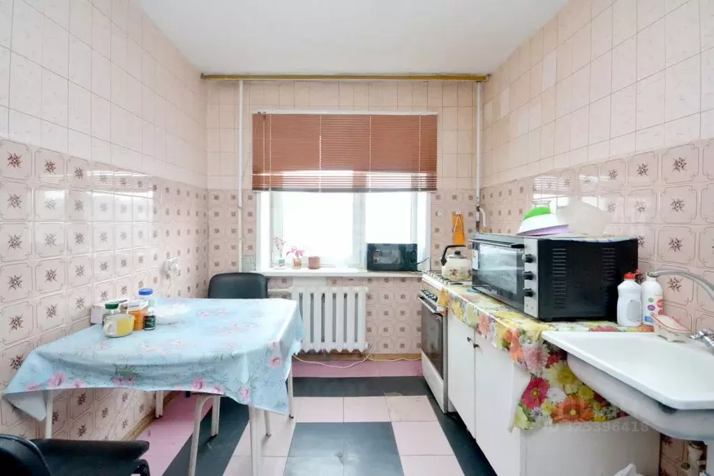 2-к кв. Саха (Якутия), Якутск ул. Дзержинского, 8/3 (49.7 м) - Фото 1