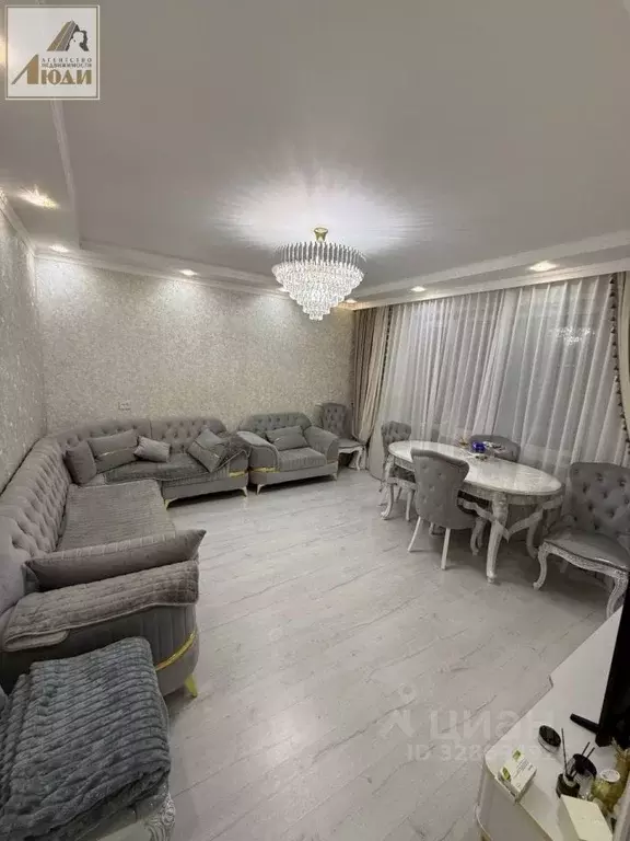 3-к кв. Новосибирская область, Новосибирск ул. Есенина, 8/1 (60.8 м) - Фото 1