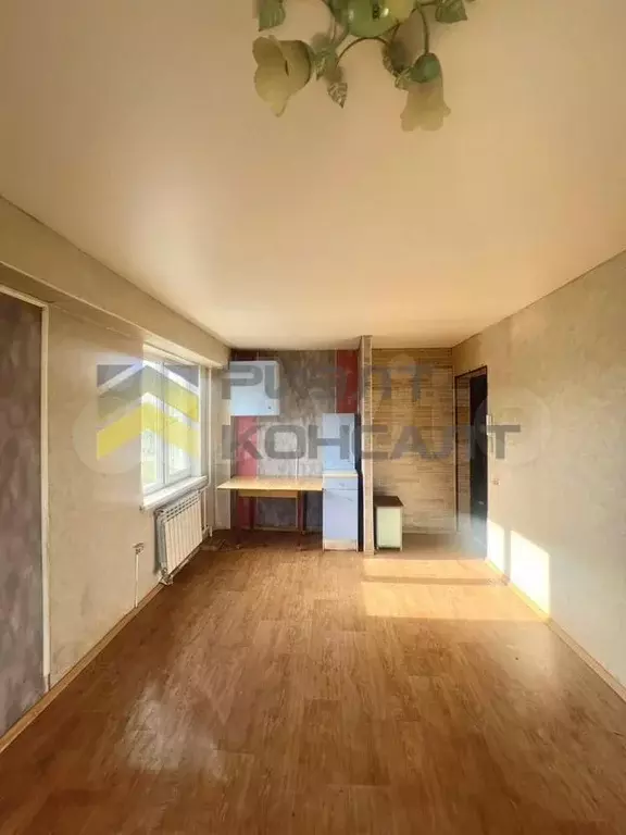 Комната 17 м в 5-к., 3/5 эт. - Фото 1