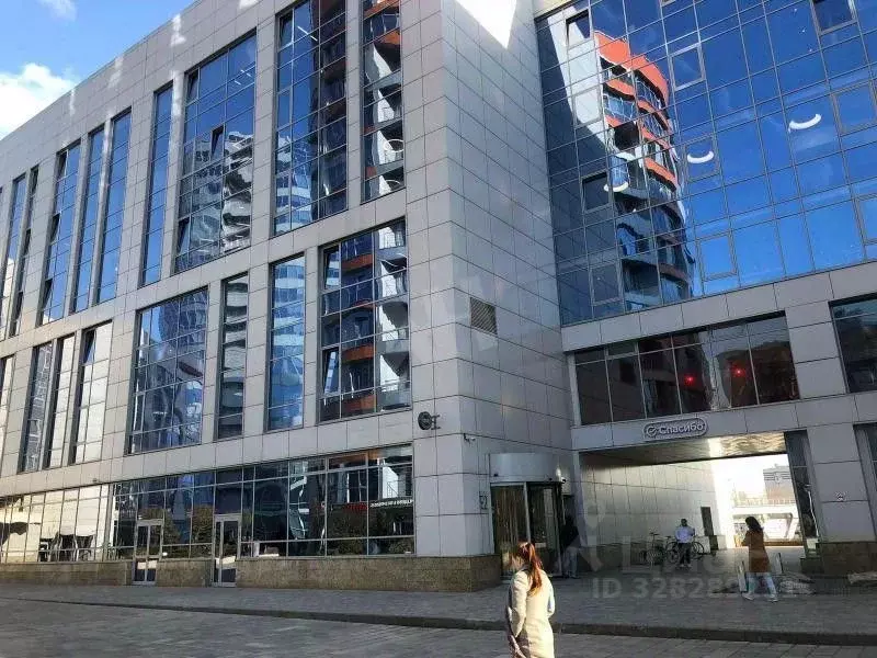 Помещение свободного назначения в Москва Поклонная ул., 3 (702 м) - Фото 1