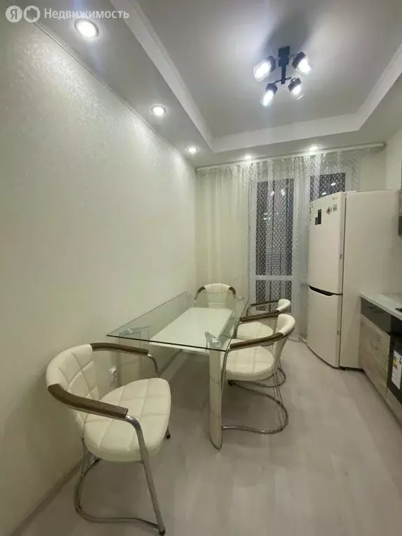 1-комнатная квартира: Казань, улица Аметьевская Магистраль, 16к3 (39 ... - Фото 1