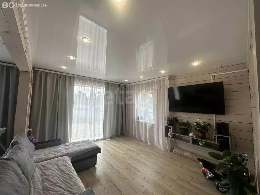 Дом в село Нижний Саянтуй, Звёздная улица (95 м) - Фото 2