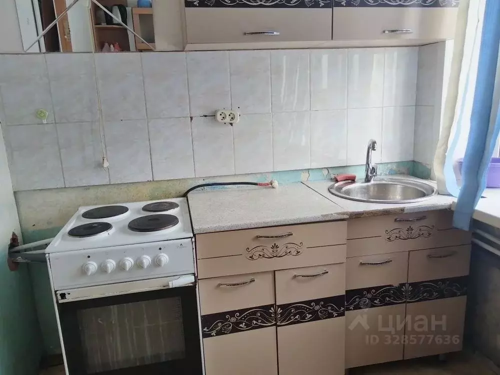 Комната Красноярский край, Красноярск ул. Курчатова, 2 (10.0 м) - Фото 2