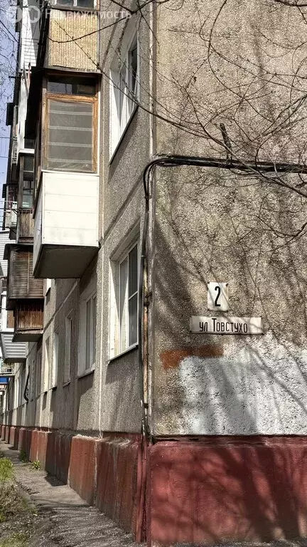 3-комнатная квартира: Омск, улица Василия Товстухо, 2 (60 м) - Фото 1
