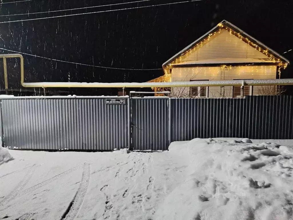 Дом в Башкортостан, Нуримановский район, Павловский сельсовет, с. ... - Фото 1