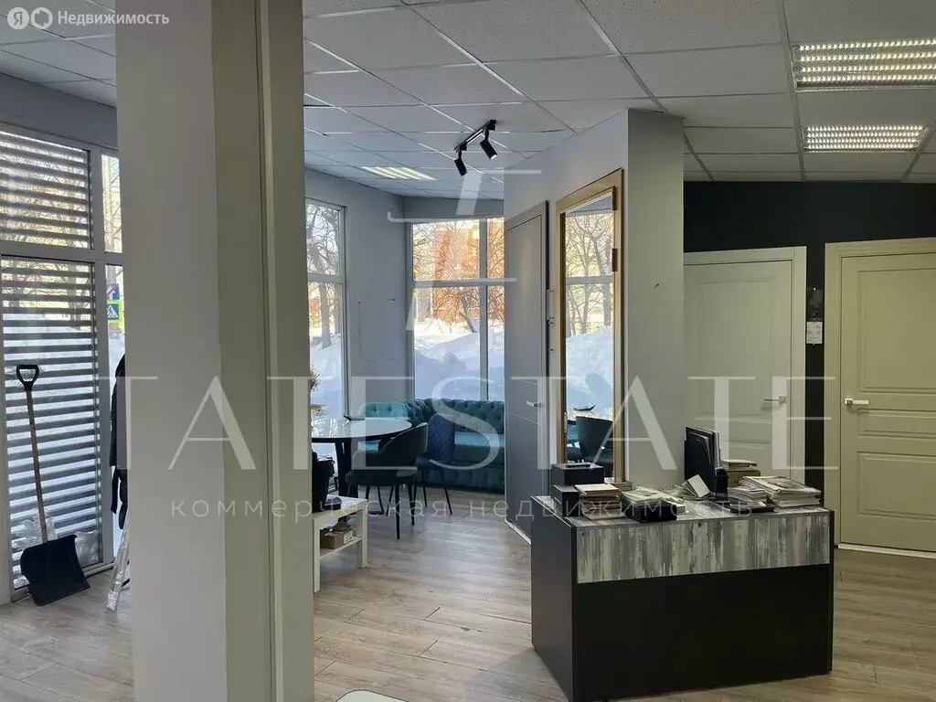 Торговая площадь (56 м) - Фото 1