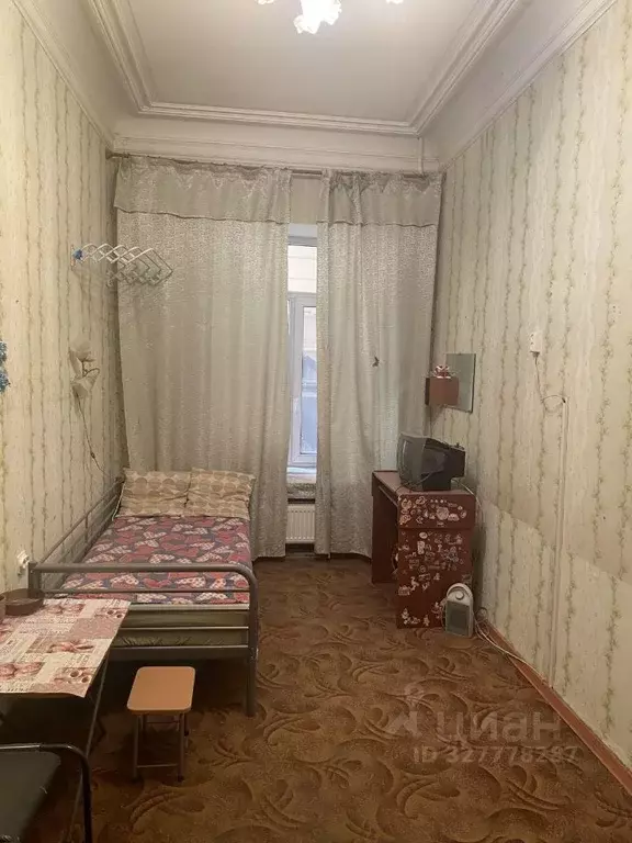 Комната Санкт-Петербург 10-я Васильевского острова линия, 23 (13.4 м) - Фото 2