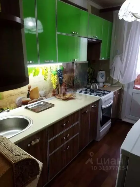 4-к кв. Татарстан, Нижнекамск ул. Бызова, 24 (74.0 м) - Фото 0