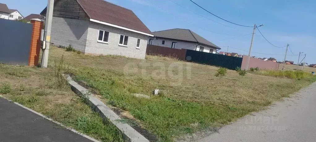 Дом в Белгородская область, Белгородский район, Разумное рп, ... - Фото 1