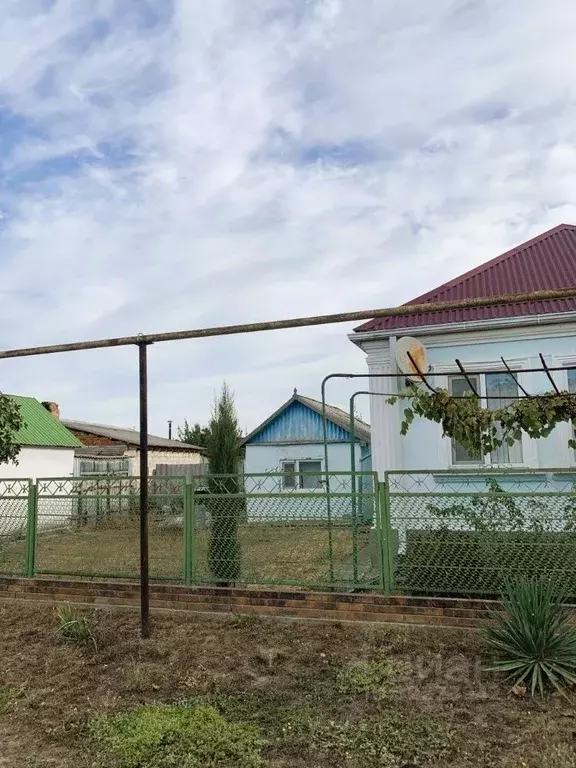 Дом в Краснодарский край, Темрюкский район, пос. Сенной ул. Суворова, ... - Фото 2
