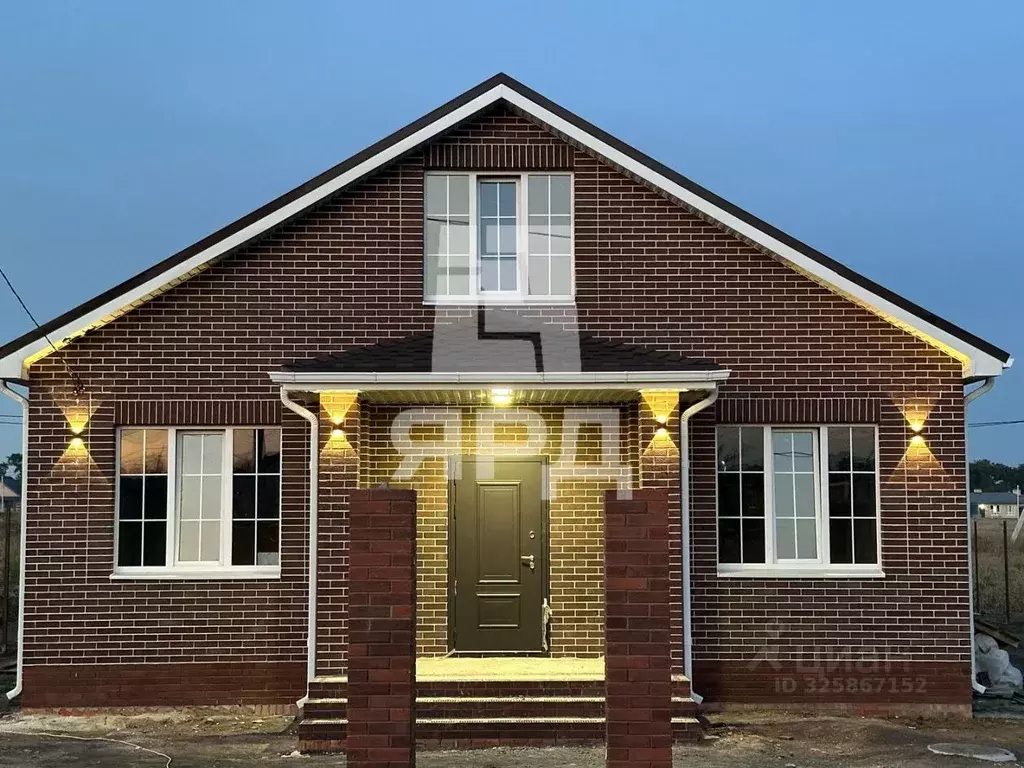 Дом в Ростовская область, Неклиновский район, Новобессергеневское ... - Фото 1