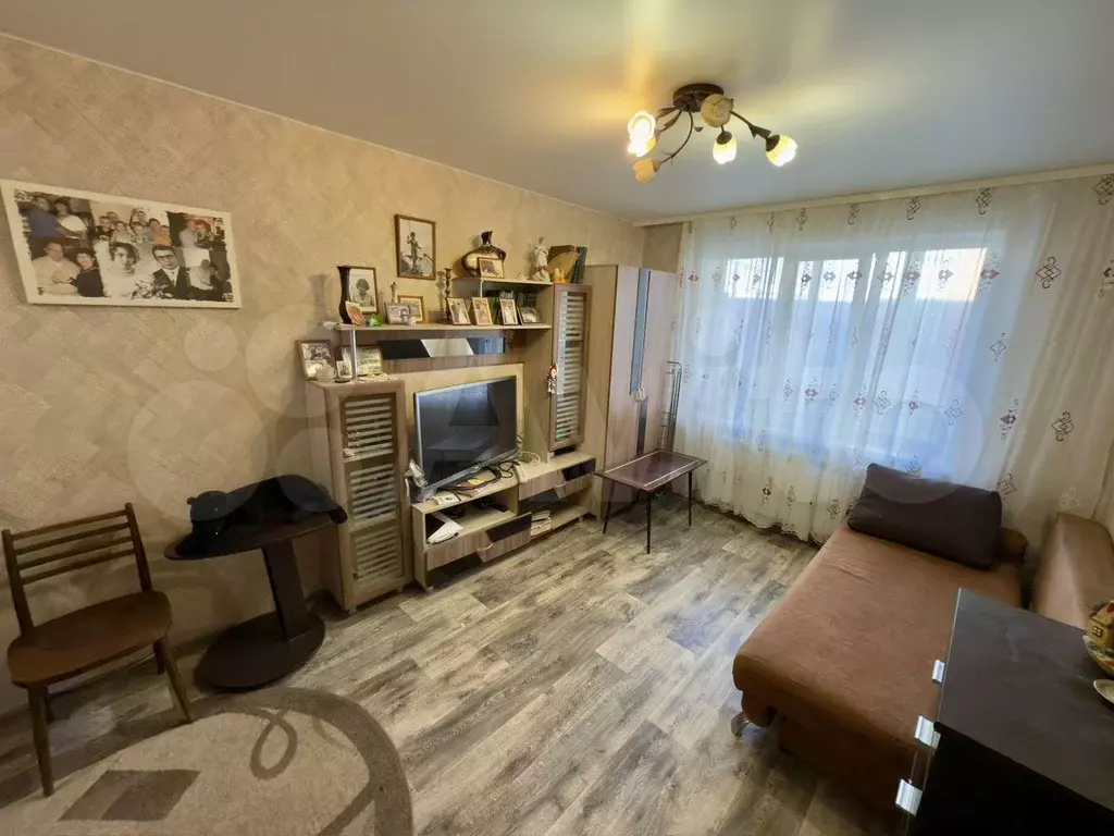 1-к. квартира, 41 м, 1/10 эт. - Фото 1