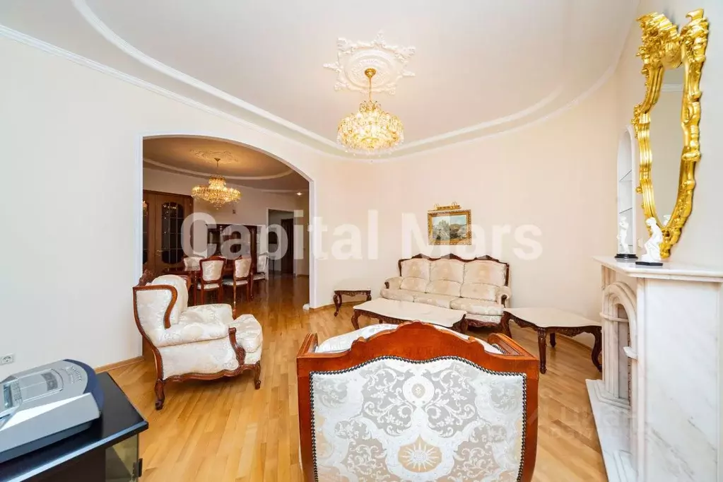 4-к кв. Москва ул. Арбат, 43 (125.0 м) - Фото 0