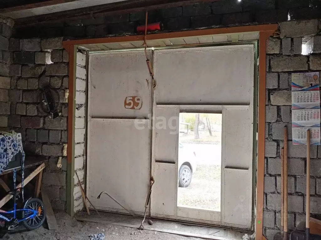 Гараж в Свердловская область, Нижний Тагил ул. Жуковского, 12 (50 м) - Фото 0