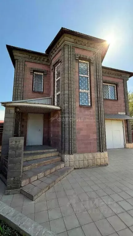 Дом в Оренбургская область, Орск Новый город мкр, ул. ... - Фото 1