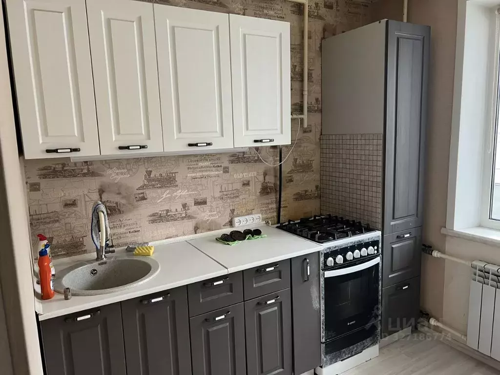 1-к кв. Псковская область, Псков Западная ул., 1 (36.0 м) - Фото 1