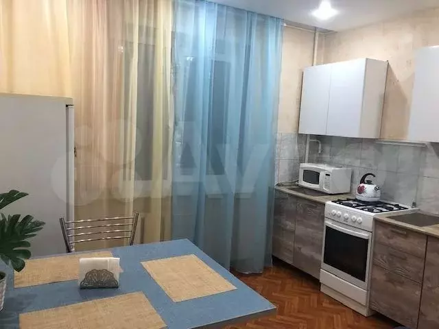 1-к. квартира, 38 м, 5/9 эт. - Фото 0