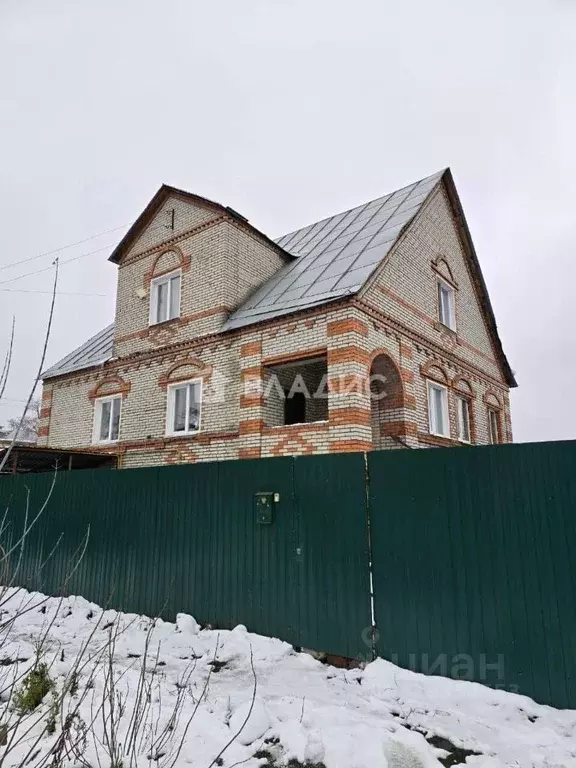 Дом в Пензенская область, Пенза Ломовская ул., 4 (181 м) - Фото 0