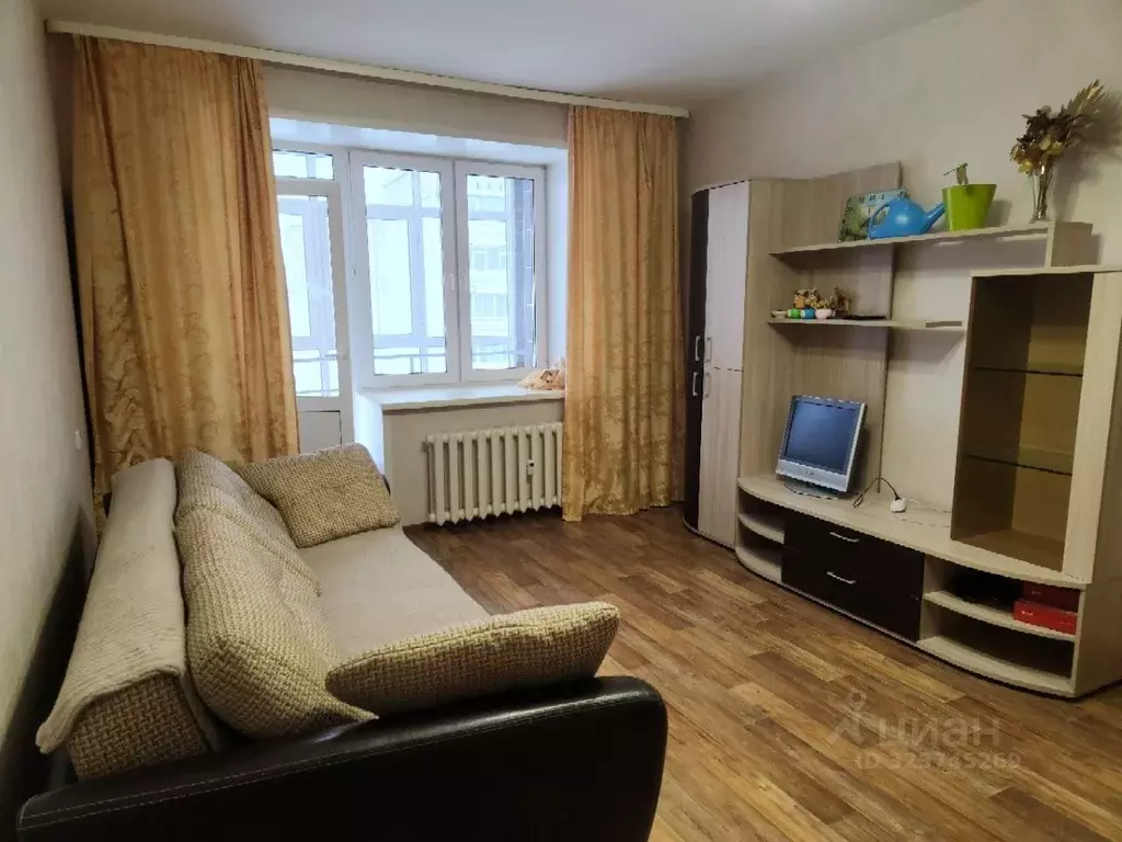 2-к кв. Пермский край, Пермь Красногвардейская ул., 2 (56.0 м) - Фото 2