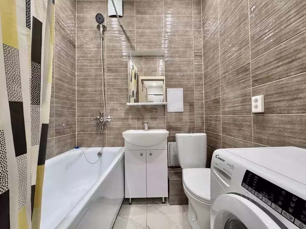 1-к кв. Татарстан, Зеленодольский район, Осиновское с/пос, с. Новая ... - Фото 1