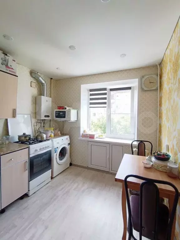 2-к. квартира, 42 м, 4/5 эт. - Фото 0