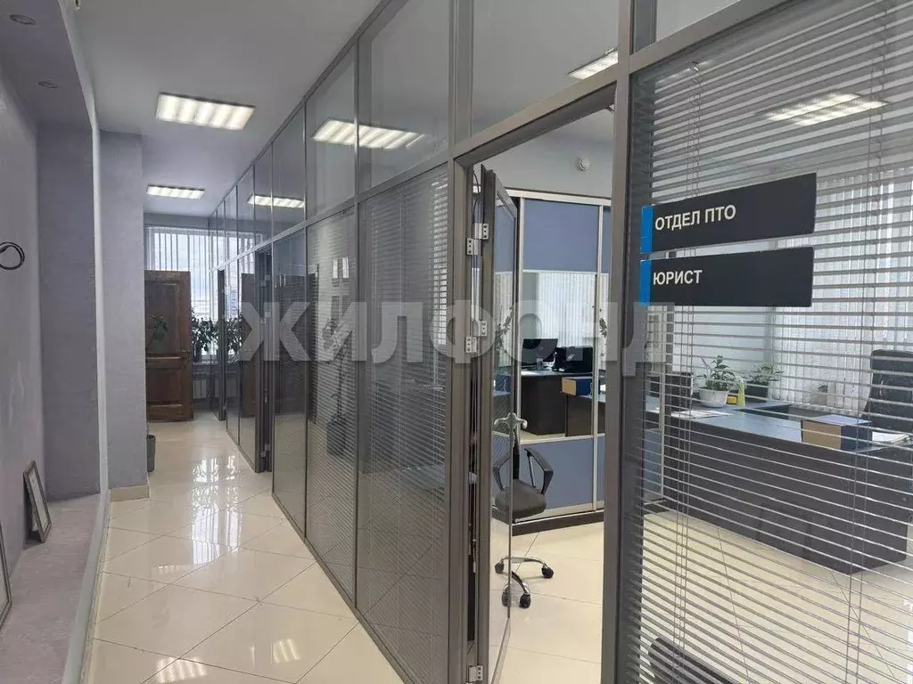 Офис в Новосибирская область, Новосибирск ул. Станиславского, 2/3 (169 ... - Фото 1