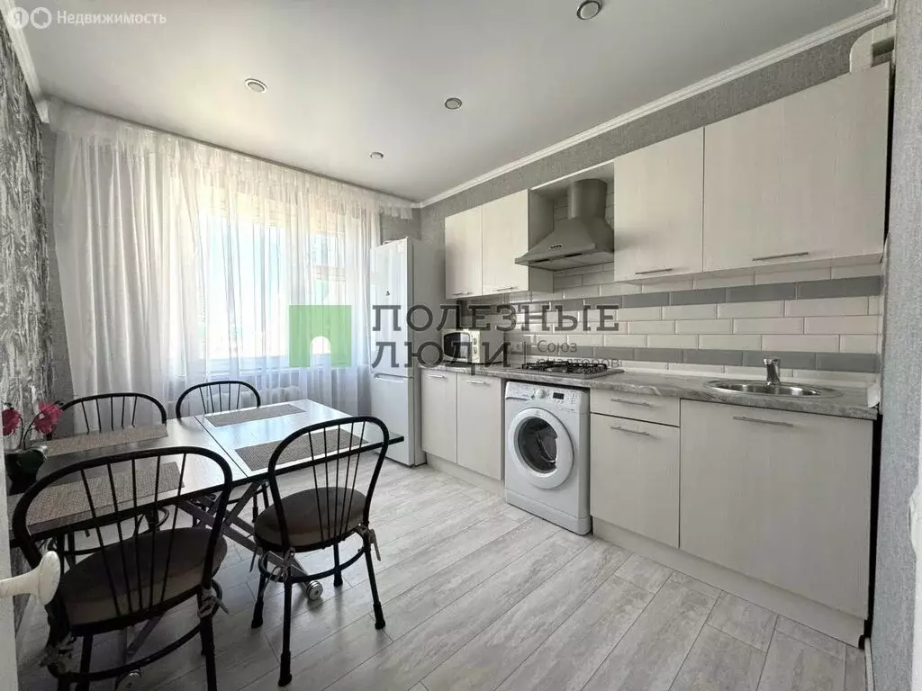 1-комнатная квартира: Орёл, бульвар Молодёжи, 5 (41 м) - Фото 0
