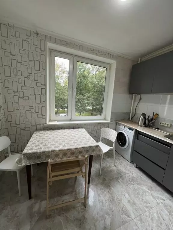 3-к кв. Москва Профсоюзная ул., 105 (65.0 м) - Фото 1