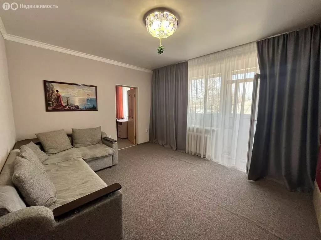 3-комнатная квартира: Лермонтов, Комсомольская улица, 4 (62.6 м) - Фото 1