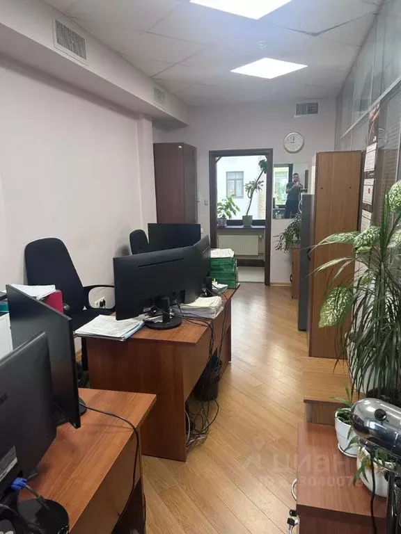 Офис в Москва ул. Кузнецкий Мост, 19С2 (35 м) - Фото 1
