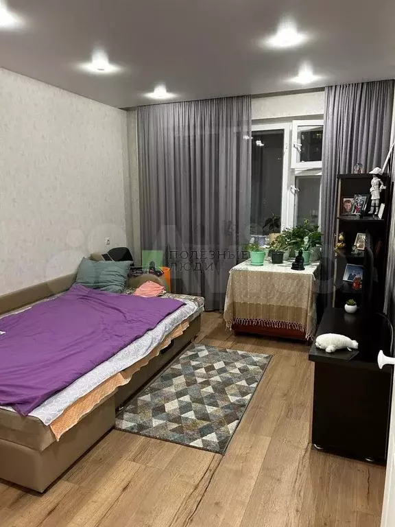 1-к. квартира, 39 м, 4/10 эт. - Фото 1