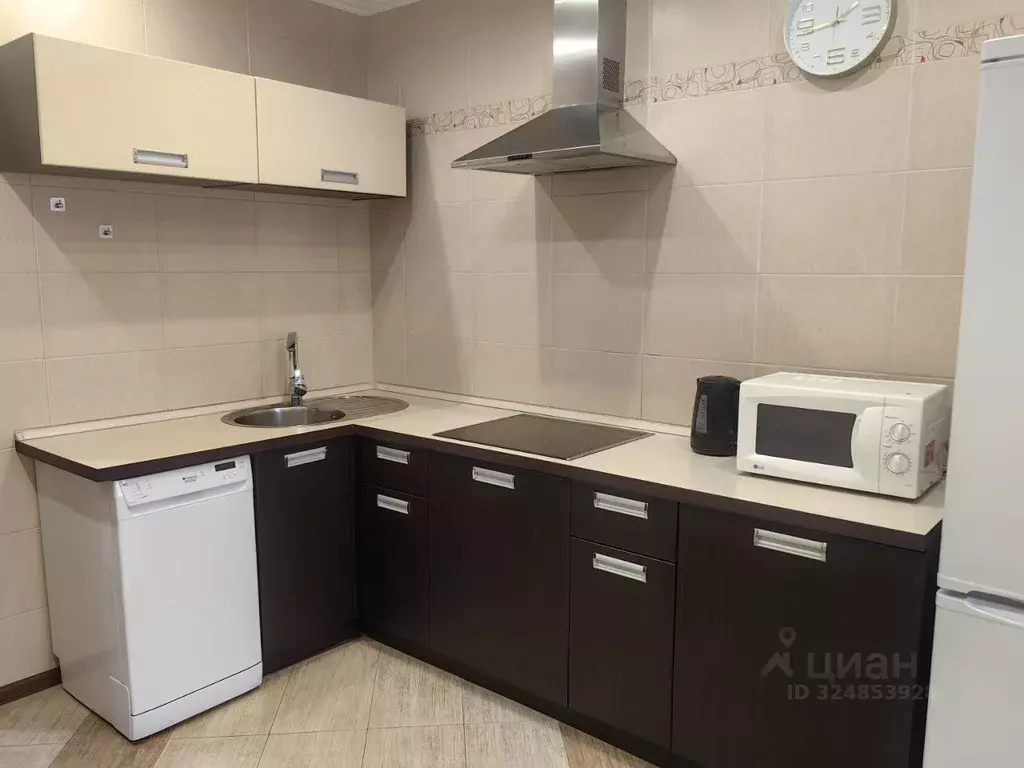 3-к кв. Саратовская область, Саратов ул. Имени В.Г. Рахова, 131 (140.0 ... - Фото 2