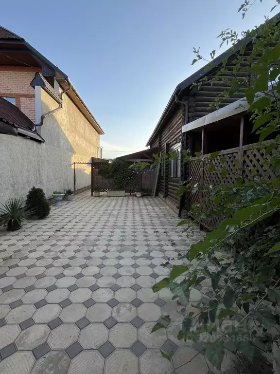 Дом в Дагестан, Карабудахкентский район, Зеленоморск с/пос, с. ... - Фото 2