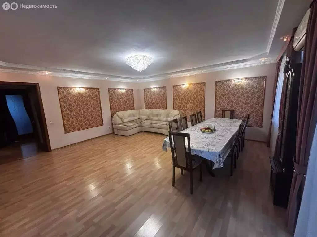 3-комнатная квартира: Улан-Удэ, улица Жердева, 102 (92 м) - Фото 2