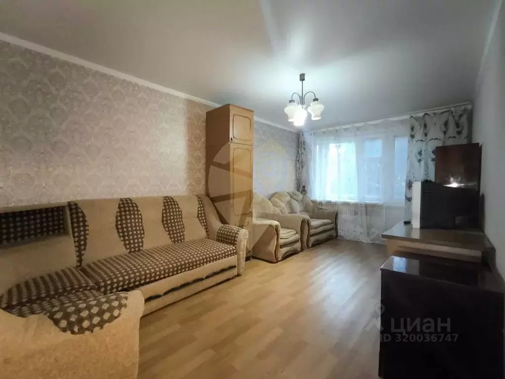 2-к кв. Белгородская область, Старый Оскол Лебединец мкр, 4 (44.0 м) - Фото 0