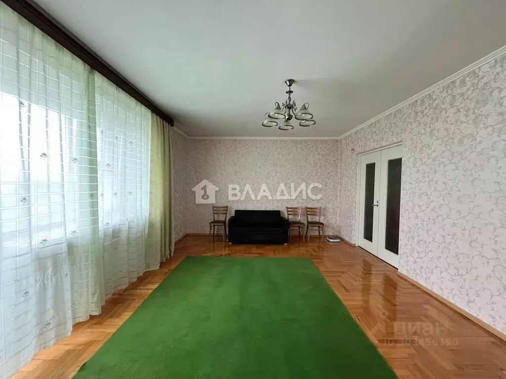 3-к кв. Бурятия, Улан-Удэ ул. Бабушкина, 32 (85.8 м) - Фото 1