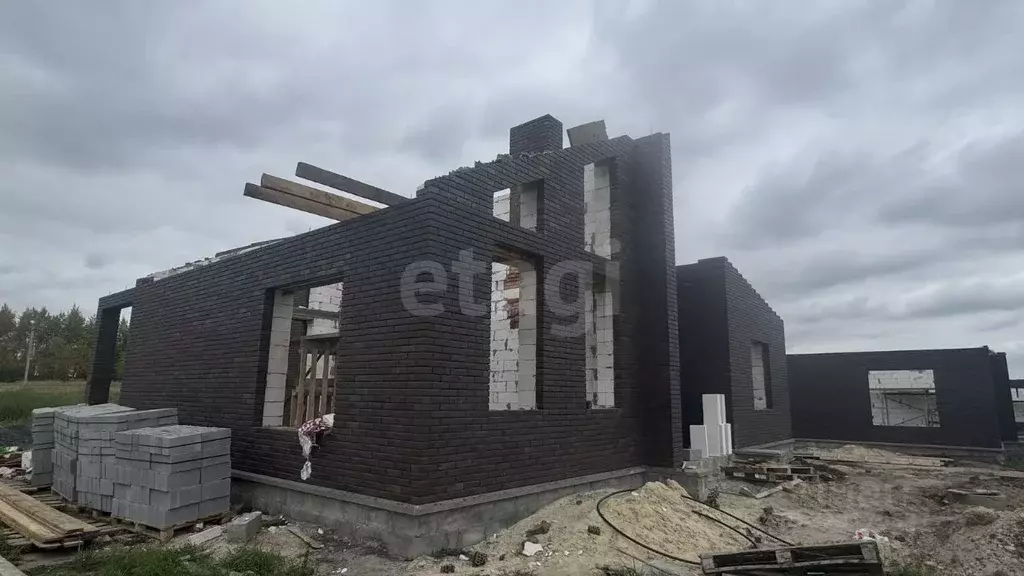 Дом в Белгородская область, Старый Оскол Мирная ул., 95 (115 м) - Фото 2