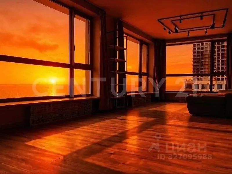 Студия Санкт-Петербург ул. Челюскина, 8с1 (95.0 м) - Фото 1