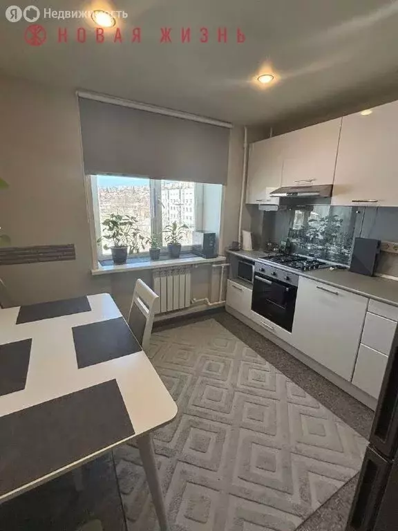 2-комнатная квартира: Самара, улица Советской Армии, 23 (50 м) - Фото 1