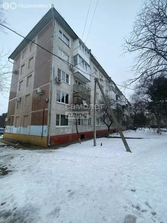 3-комнатная квартира: Армавир, улица Каспарова, 3 (72 м) - Фото 0