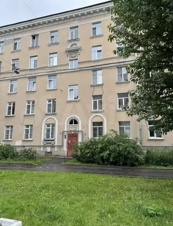 Комната Санкт-Петербург Ивановская ул., 12 (17.2 м) - Фото 0