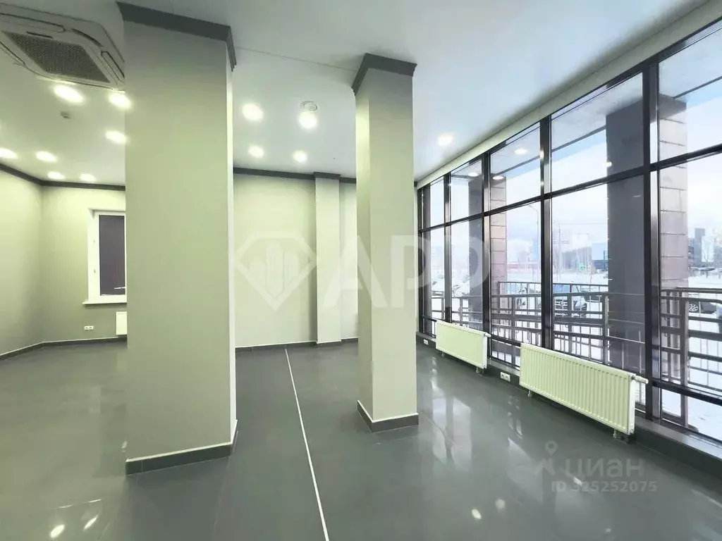 Помещение свободного назначения в Татарстан, Казань просп. Альберта ... - Фото 1