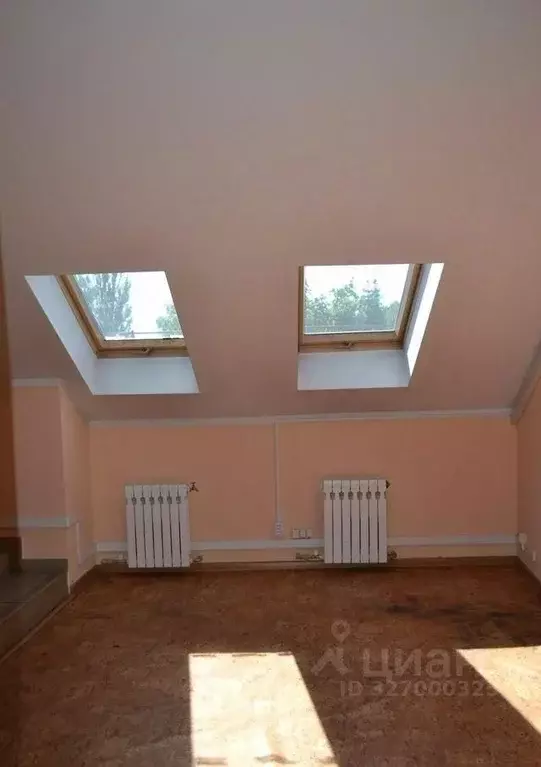 Офис в Калининградская область, Калининград ул. Карла Маркса (25 м) - Фото 2