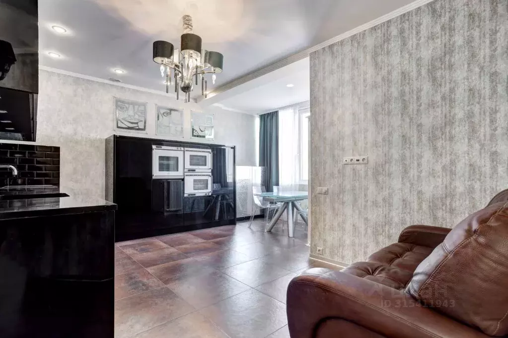 3-к кв. Москва Мосфильмовская ул., 88к2с7 (83.0 м) - Фото 0