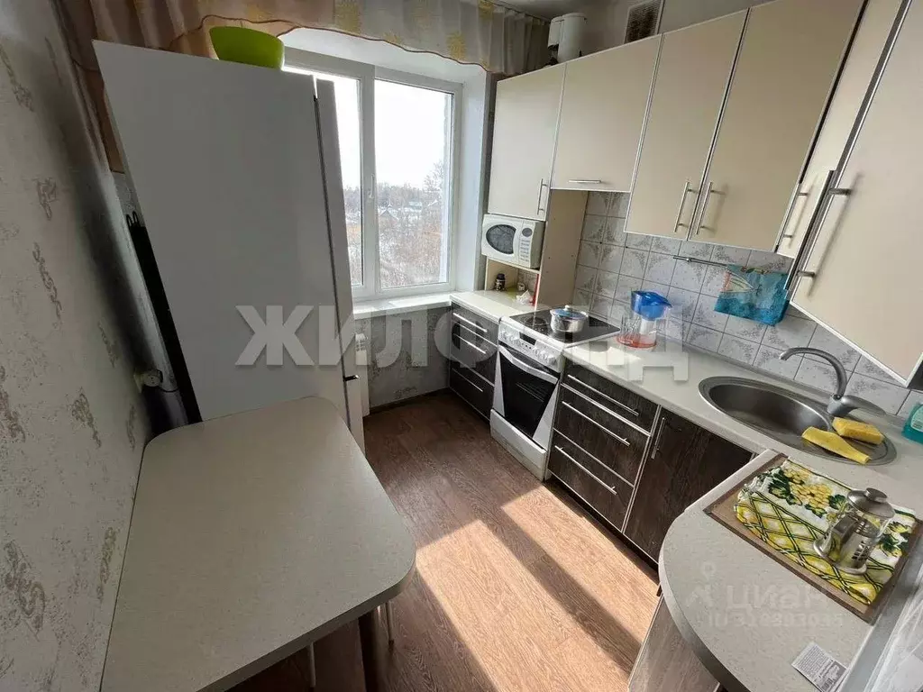 2-к кв. Новосибирская область, Новосибирск ул. Молодости, 3 (43.4 м) - Фото 0